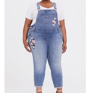 Torrid Overall Vintage Stretch Medium Wash size 26